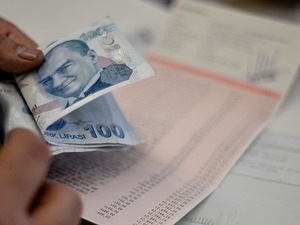 SGK&rsquo;dan milyonları ilgilendiren kritik uyarı: Borcu olanlar i&ccedil;in son &ccedil;ıkış, maaşlarda "Otomatik kesinti" d&ouml;nemi başlıyor