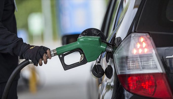 Cumartesiden Ge&ccedil;erli Motorine 1,14 TL, Benzine 55 Kuruş Zam Bekleniyor