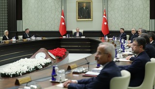 Ankara&rsquo;da "B&uuml;y&uuml;k Ocak" Hareketliliği: Kabine Baştan Aşağı mı Değişiyor?