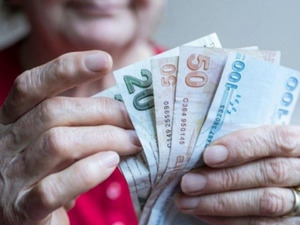 Emekli bayram ikramiyesinde 20 bin TL iddiası: "Emekliler arasında ayrım yapılsın" tartışması başladı! 