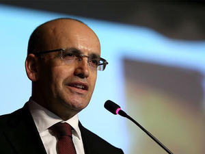 Bakan Şimşek duyurdu:  TL uzlaşmalı vadeli d&ouml;viz satışlarıyla oynaklık azalacak, piyasa istikrarı g&uuml;&ccedil;lenecek