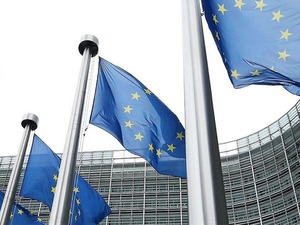  AB, otomobil tarifeleri nedeniyle Washington&rsquo;a g&ouml;zdağı verdi: &ldquo;İlişkiyi inşa etmek istiyoruz ama &ouml;nlemler yanlış&rdquo;