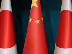 Trump'ın a&ccedil;ıkladığı tarifeler d&uuml;nyayı sarstı! Asya "tek taraflı zorbalık" dedi: Misilleme sinyalleri veriyorlar