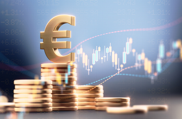 Mart'ta en çok euro, bir yılda ise altın kazandırdı