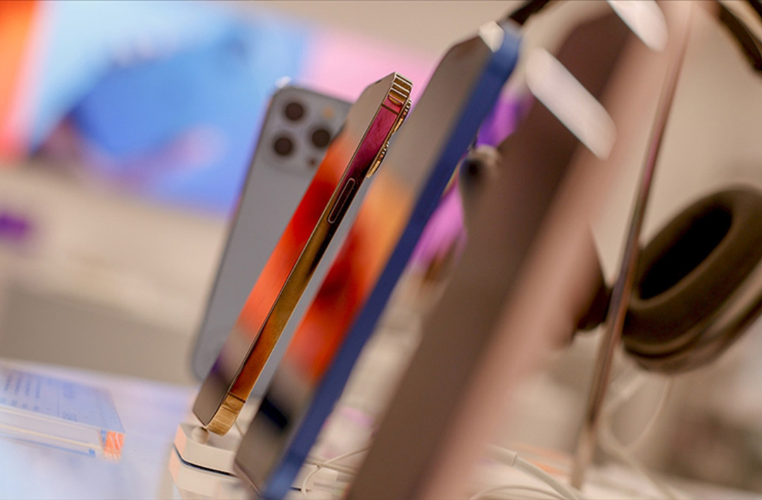 Apple&rsquo;dan ABD&rsquo;ye rekor iPhone sevkiyatı!  Mart ayında ABD&rsquo;ye bug&uuml;ne kadarki en b&uuml;y&uuml;k iPhone g&ouml;nderimi yapıldı