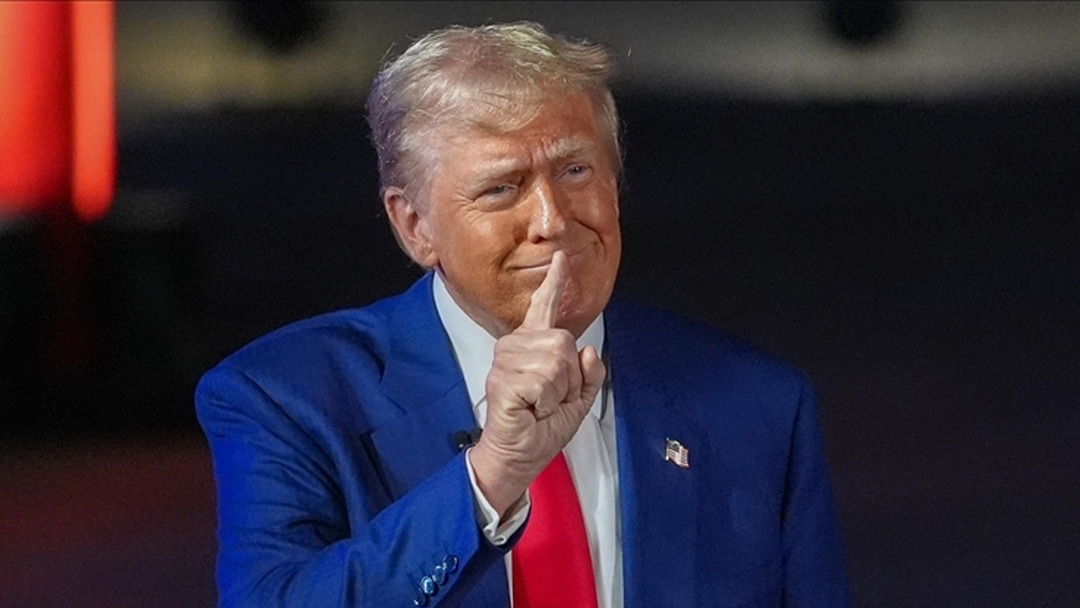 Başkan Trump otomobil gümrük vergilerini artabileceğini açıkladı