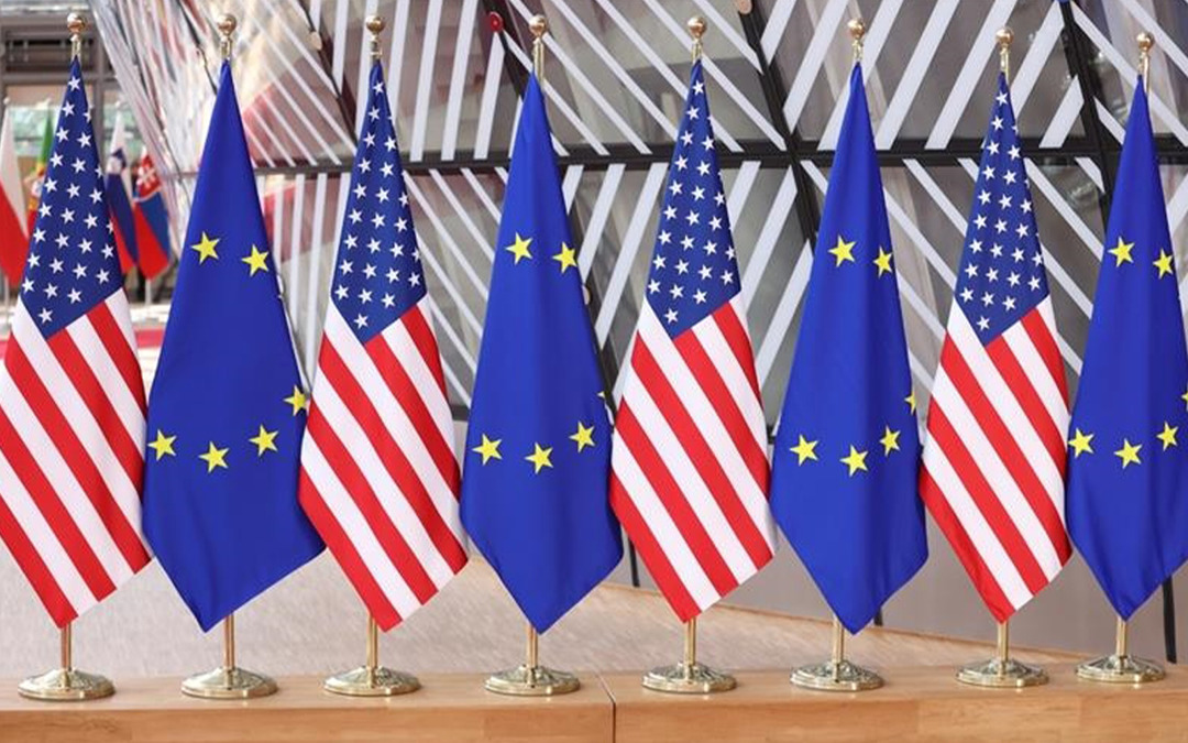 AB ve ABD arasında buzlar eriyor! M&uuml;zakereler hızlandırılacak: 'İyi bir telefon g&ouml;r&uuml;şmesi yaptım'