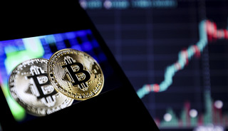 Trump'tan bitcoin hamlesi! Başvurdu