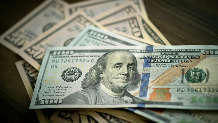 Dev bankadan yeni dolar tahmini geldi!