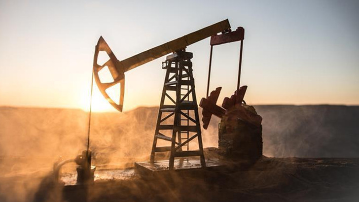 ABD'nin ticari ham petrol stokları 5,8 milyon varil azaldı