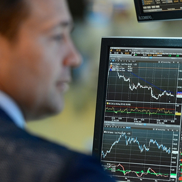 S&P 500 ve Nasdaq endeksleri tarife belirsizlikleriyle geçen ikinci çeyreği rekorla tamamladı