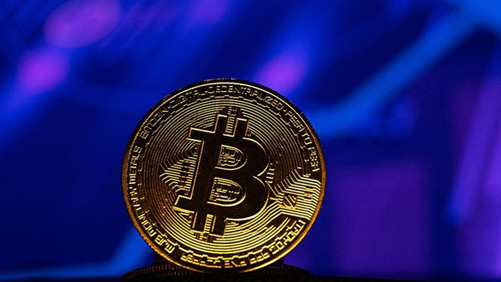 Bitcoin'de rekor serisi! 122 bin doların üzerine çıktı 'Beklenen fiyat artışlarından faydalanmak için...'