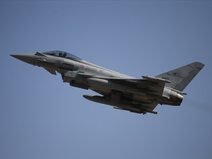 T&uuml;rkiye ile İngiltere arasında 'Eurofighter' anlaşması