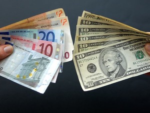 Faiz kararı &ouml;ncesi Dolar ve Euro'nun son durumu (24 Temmuz 2025)