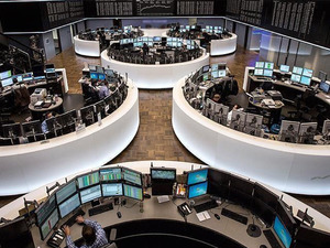 Avrupa Merkez Bankası politika faizini sabit tuttu