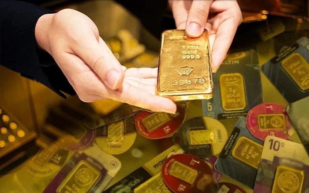 G&uuml;ncel altın fiyatları nasıl? Altın d&uuml;şer mi? (İşte gram, &ccedil;eyrek, ons altın fiyatları 25 Aralık 2025)