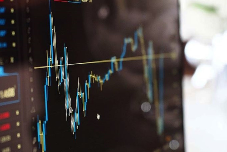 Borsa'da rota değişebilir! Ünlü analistten 3 kritik hisse yorumu