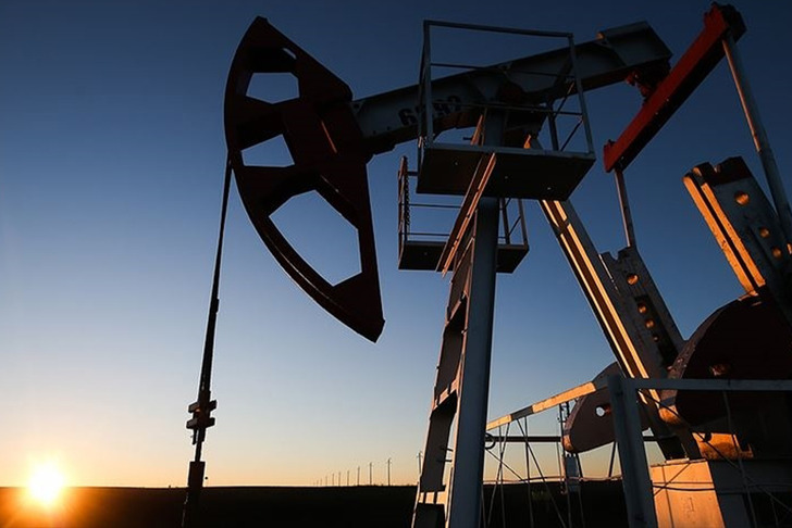 Brent petrolün varili 69,25 dolardan işlem görüyor