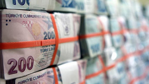 Türk lirasıyla dış ticaret 7 ayda 831 milyar liraya yaklaştı
