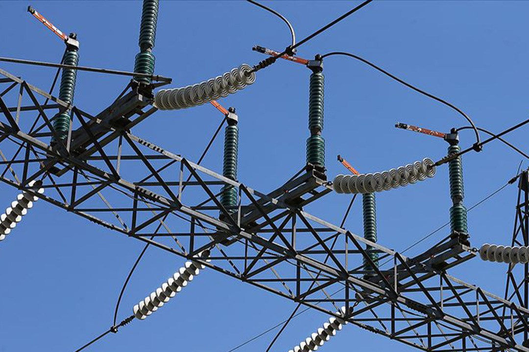 G&uuml;nl&uuml;k elektrik &uuml;retim ve t&uuml;ketim verileri