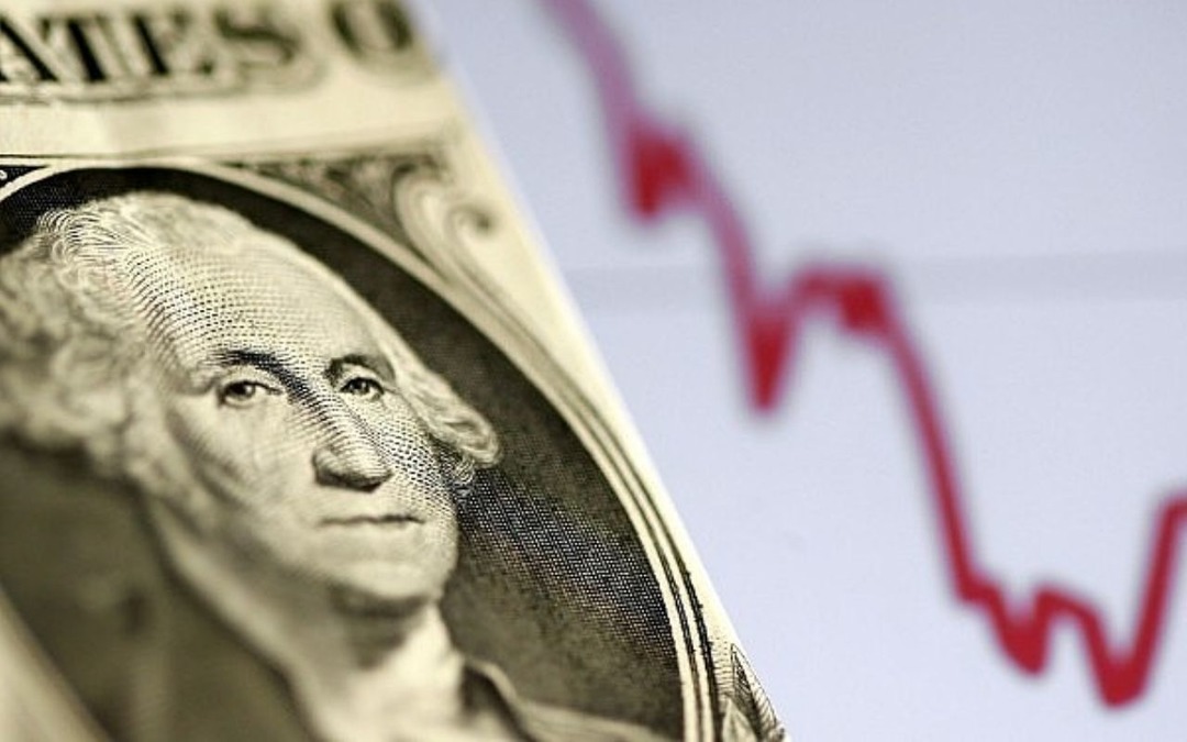 Kısa vadeli dış bor&ccedil; stoku ekimde geriledi