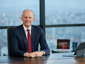 Anadolu Grubu, yılın ilk yarısında g&uuml;&ccedil;l&uuml; b&uuml;y&uuml;mesini s&uuml;rd&uuml;rd&uuml;