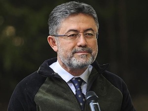 Bakan Yumaklı'dan "Yapay et" iddialarına yanıt 