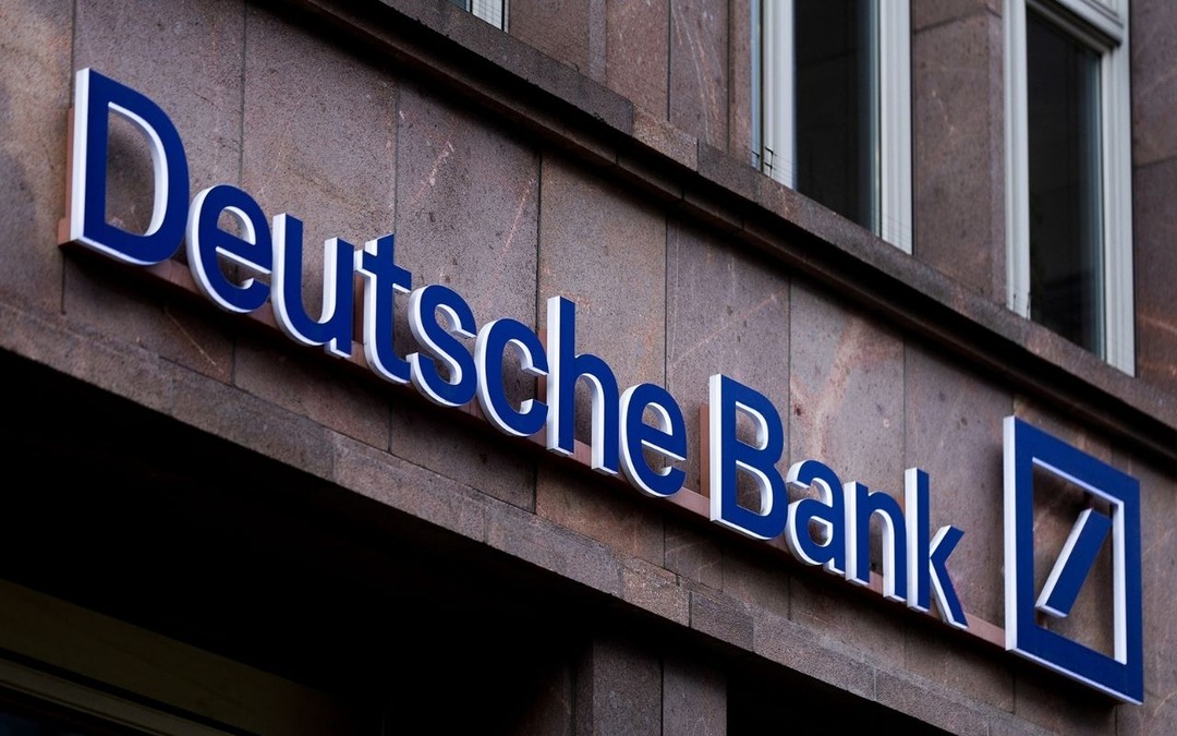 Borsa d&uuml;şerken Deutsche Bank o hisseyi topladı