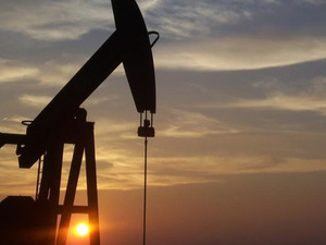 Brent petrol&uuml;n varili 65,79 dolardan işlem g&ouml;r&uuml;yor