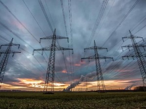 G&uuml;nl&uuml;k elektrik &uuml;retim ve t&uuml;ketim verileri