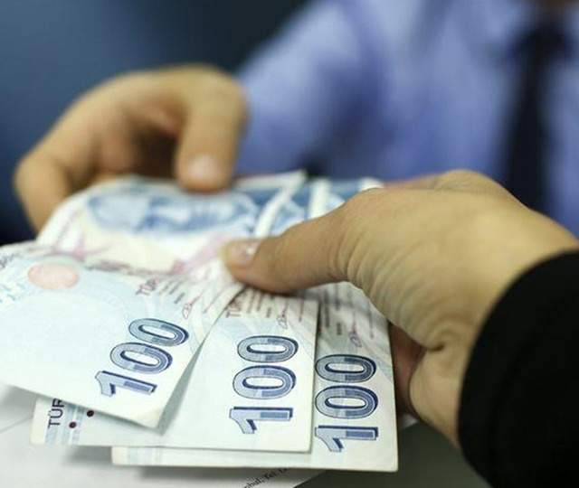 SON DAKİKA|Milyonlarca kişi bekliyordu! Memura yeni zam teklifi belli oldu: Masadan çekildiler