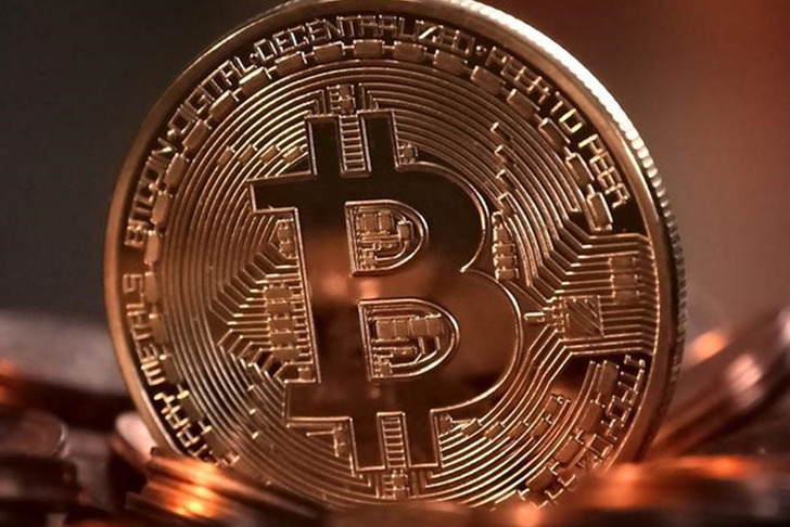 Bitcoin fiyat grafikleri nasıl yorumlanır?