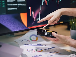 Sanayi devlerinin gerçek değeri nerede? Borsa fiyatı defter değerine takıldı