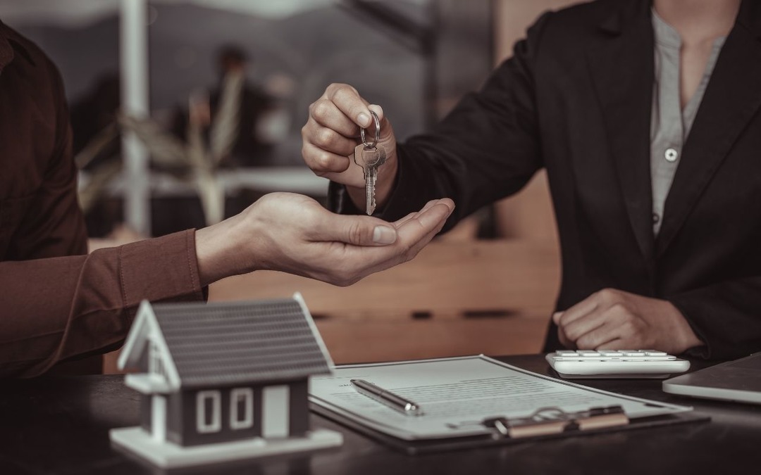 Emlakta "hayali ilan" d&ouml;nemi bitiyor: &Uuml;&ccedil; ilde yeni uygulama başlıyor!