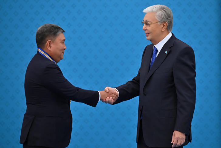 Kazakistan’da petrol üretimi yılda 100 milyon tona çıkacak