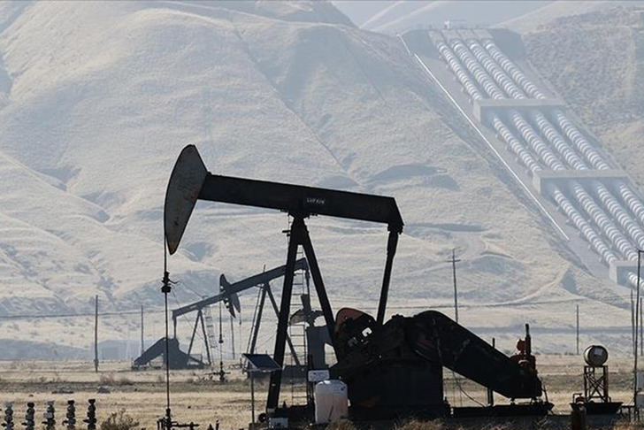 Brent petrol&uuml;n varili 68,09 dolardan işlem g&ouml;r&uuml;yor