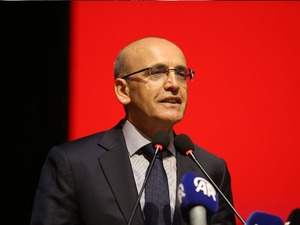 Şimşek'ten &lsquo;endişe yok&rsquo; mesajı: "Şoklara dayanıklıyız"