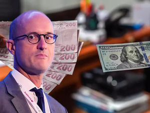 D&uuml;nyaca &uuml;nl&uuml; ekonomistten "T&uuml;rkiye s&uuml;rekli d&ouml;viz krizi d&ouml;ng&uuml;s&uuml;nde" &ccedil;ıkışı! "Deval&uuml;asyon ka&ccedil;ınılmaz" uyarısı