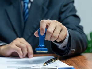 ABD'den vize vetosu: Doğum i&ccedil;in gelenler geri &ccedil;evrilecek 