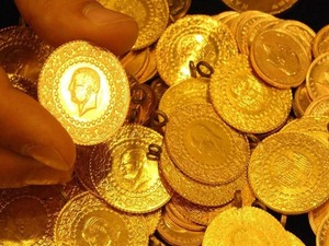 Altının kilogram fiyatı 4 milyon 996 bin liraya y&uuml;kseldi