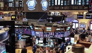 New York borsası düşüşle açıldı