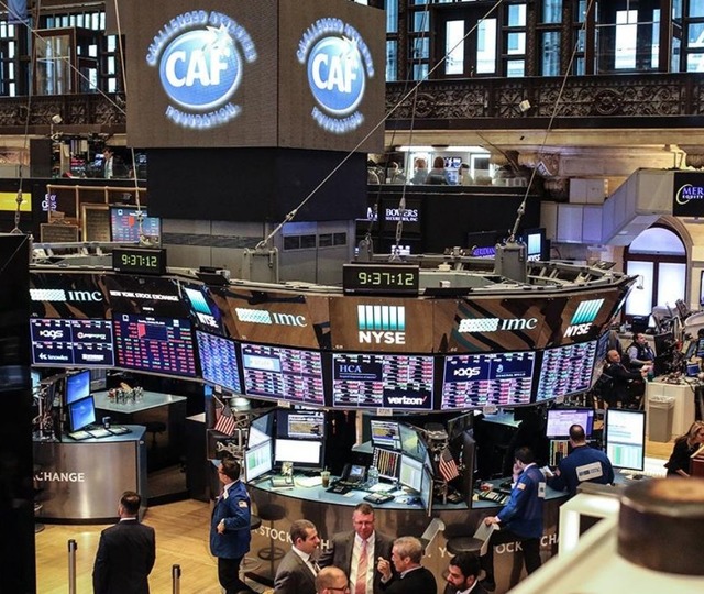 New York borsası FED öncesi karışık seyirle açıldı