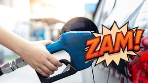 Benzine yeni zam yolda: 1 TL'lik artış bekleniyor