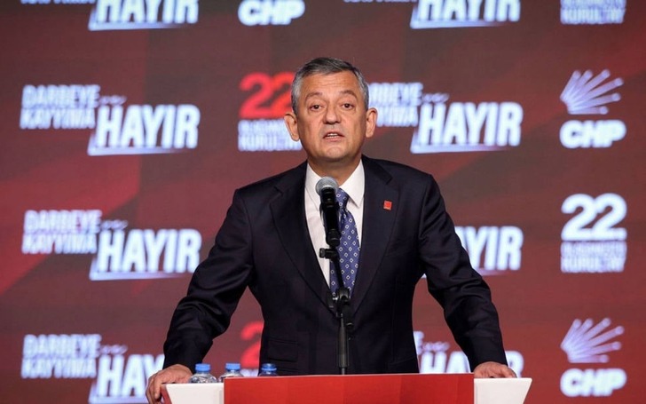 Sonuçlar geldi: Özgür Özel yeniden CHP Genel Başkanı oldu
