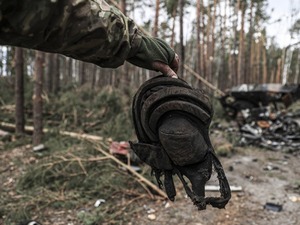 Rusya Ukrayna'daki askeri unsurları vurdu