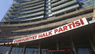 Gürsel Tekin dahil 6 isim CHP'den ihraç edildi