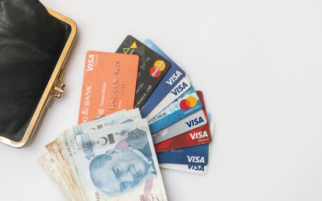 Kartlı &ouml;demeler aralıkta 2,51 trilyon lira oldu