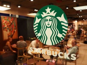 Starbucks'tan radikal karar: 900 kişi işten &ccedil;ıkarılıyor