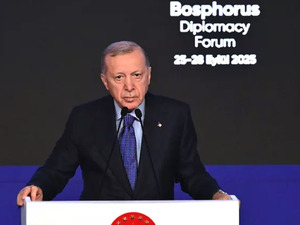 Cumhurbaşkanı Erdoğan'dan Netanyahu &ccedil;ıkışı! "D&uuml;n soykırım şebekesinin başı boş koltuklara konuştu&rdquo; 