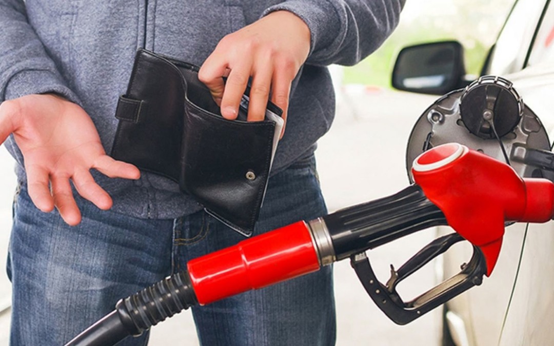 Benzine yok, motorine var: Tabelalar yarın değişiyor!